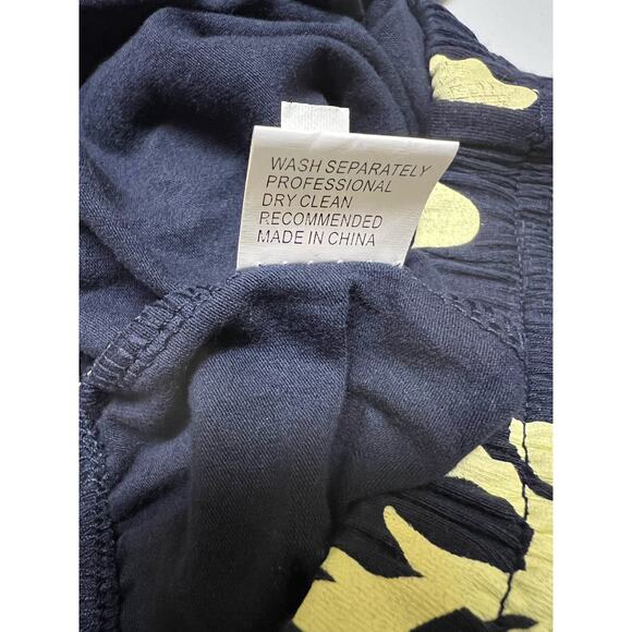 5/$35 Deer Buck Head Print Pants Sz 100 3 Black Cream Screen Print Elastic Waist - Picture 10 of 10